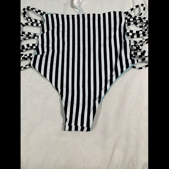 NWT L Space‎ Domino Stripe Tripp High Waisted Bottoms [SZ large ] - Picture 5 of 5